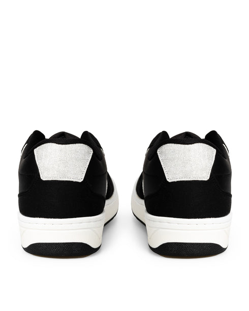 Tenis Negro Tiras Plata 96KR